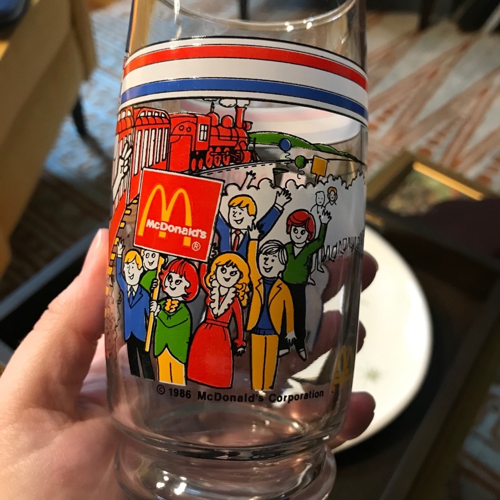 Vintage 1986 McDonald’s McVote Glass Cup - Picture 6 of 10